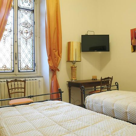 Casa Di Clara Panzió Torino Kültér fotó